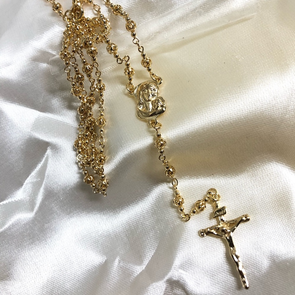 18k Gold Filled Rosary - Picture 3 of 3